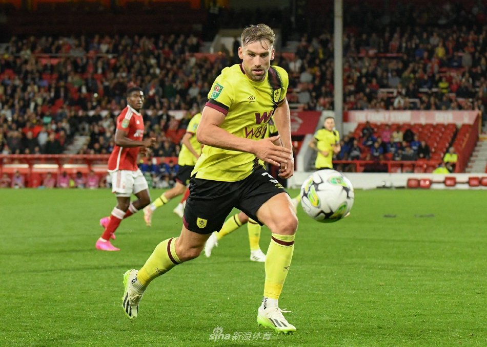 优秀的传中 优秀的传中