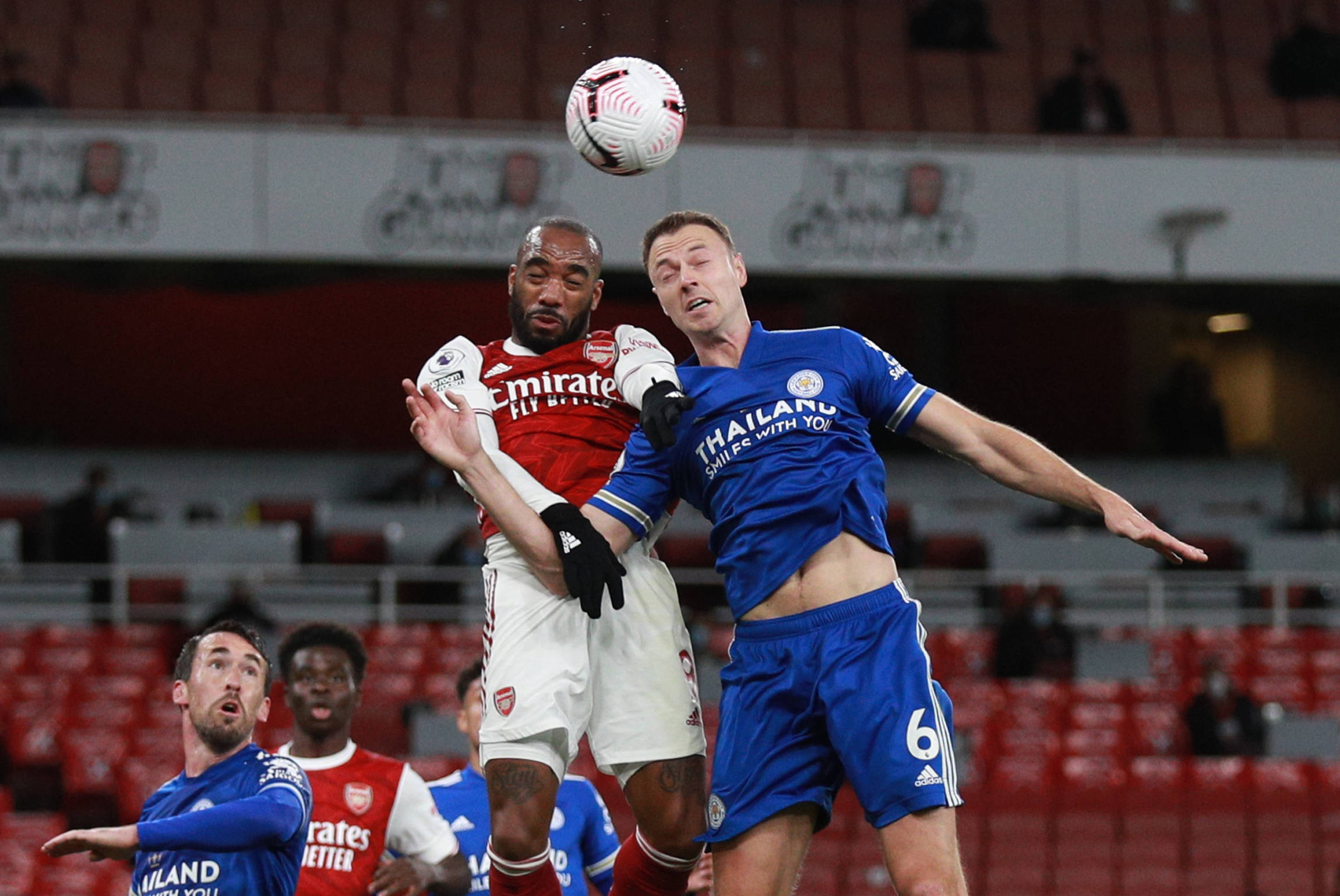 明显冲突 明显冲突