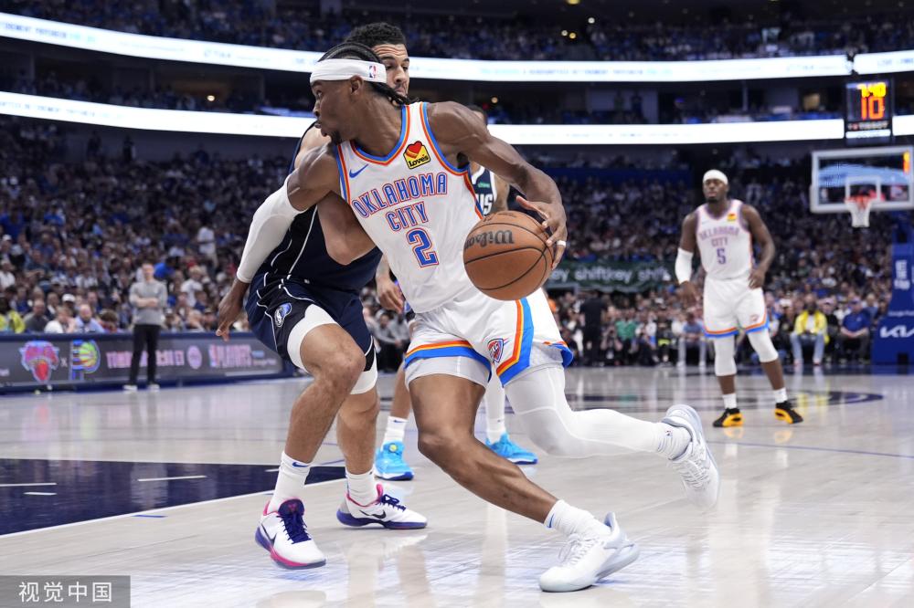 动会如期而 动会如期而