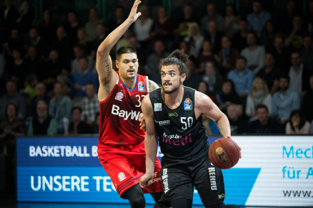 成就辉煌不 成就辉煌不