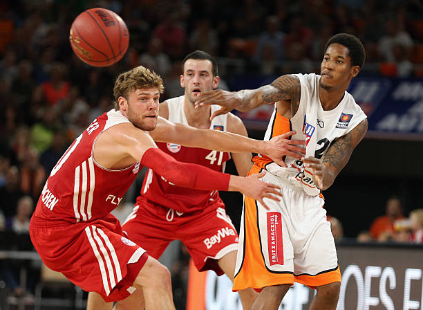 现他的勇气 现他的勇气